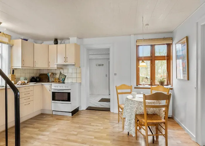 3 Bedroom Cozy In Rudkobing بيت للعطل *